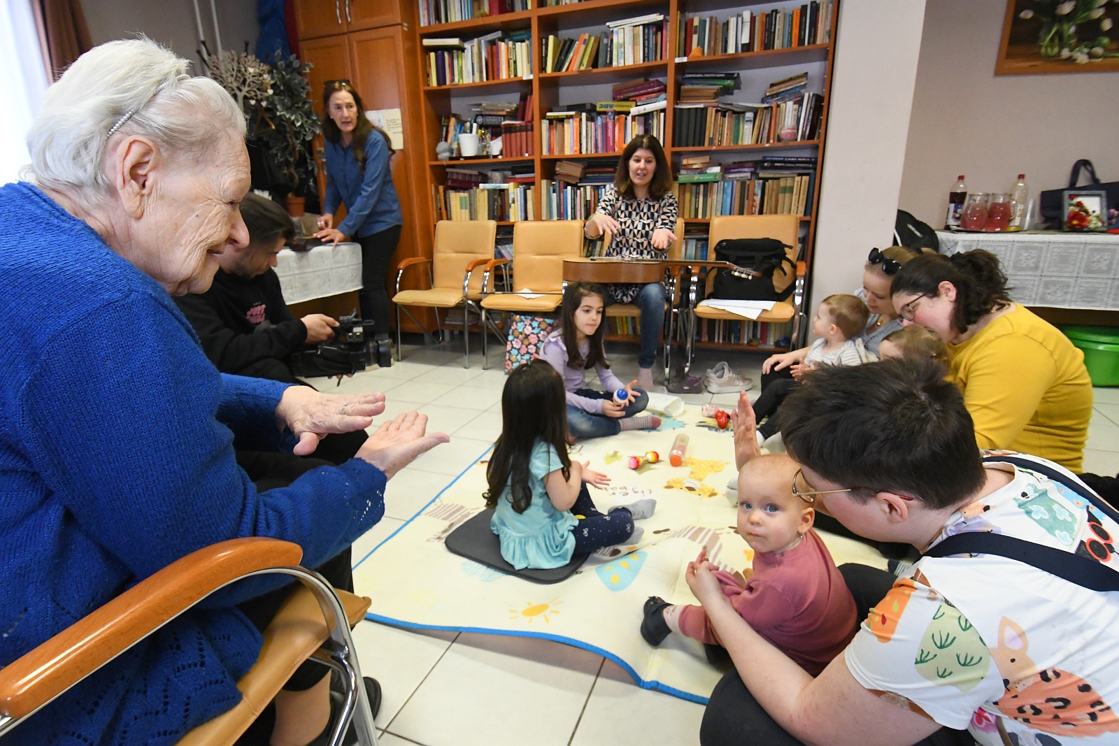 Generációk találkozása a népzenén és gyermekdalokon keresztül